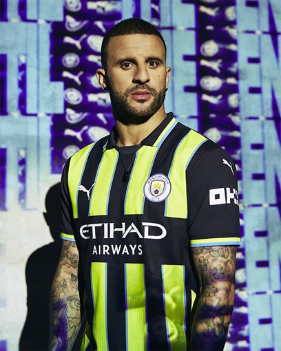 Man City 20242025 Away Kit.jpg